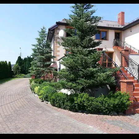 Lodge W Domu Z Kominkiem I Ogrodem